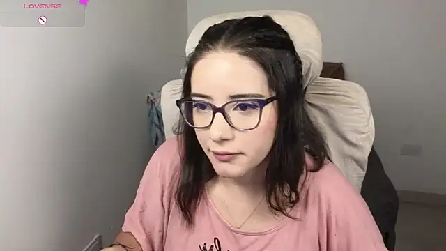 blue  moon  online show from November 2025 06:25:02 AM