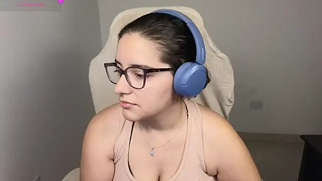 blue  moon  online show from November 2025 02:11:02 AM