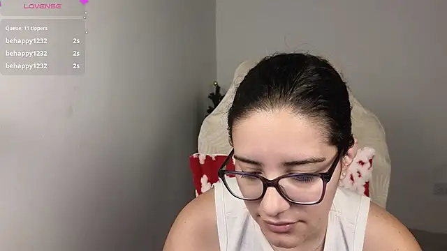 blue  moon  online show from December 2025 04:42:02 AM