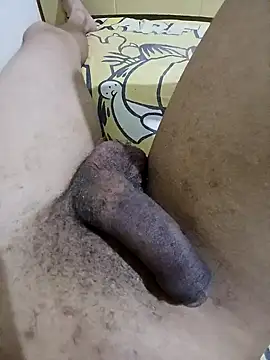 Snapshot of JamesQuaresma chatting on February 2025 09:43:01 PM JamesQuaresma online show from February 2025 09:43:01 PM