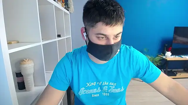 Tomguys online show from February 2025 05:28:01 PM