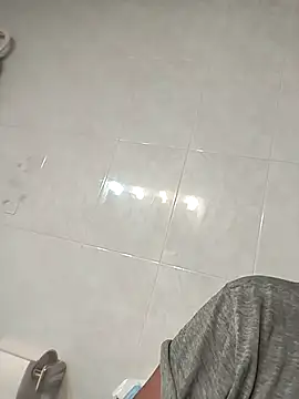 Snapshot of juandi21cm chatting on November 2025 06:15:02 AM juandi21cm online show from November 2025 06:15:02 AM