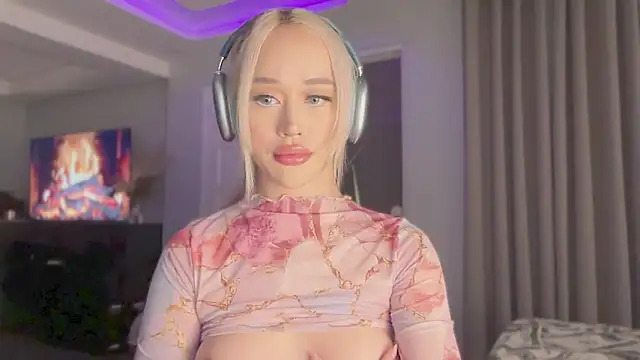 Carrie Colbyxx online show from February 2025 07:54:01 PM