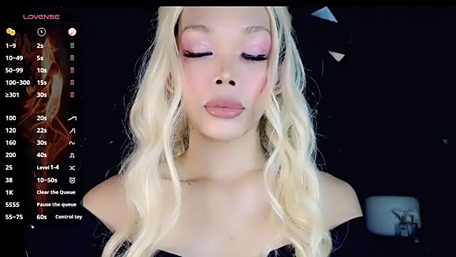 Snapshot of sugar_bbyxx chatting on November 2025 04:23:02 AM sugar bbyxx online show from November 2025 04:23:02 AM