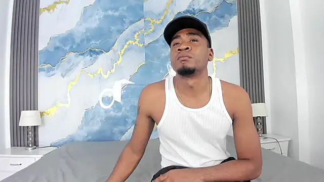 Snapshot of Kylieandjhonny chatting on November 2025 07:46:02 PM Kylieandjhonny online show from November 2025 07:46:02 PM