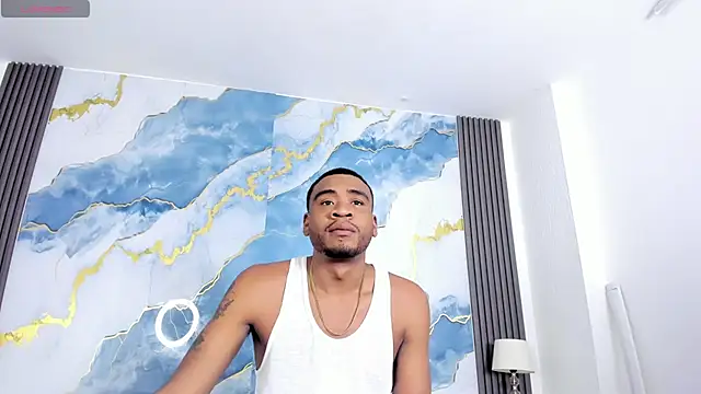 Snapshot of Kylieandjhonny chatting on December 2025 08:28:02 PM Kylieandjhonny online show from December 2025 08:28:02 PM