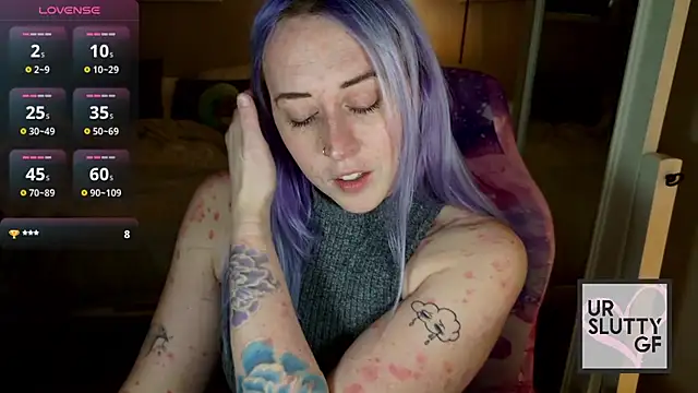 ursluttygf online show from April 2026 11:02:01 PM