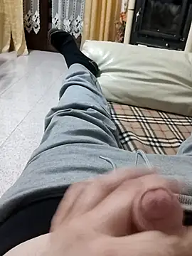 Snapshot of manuel9428 chatting on March 2025 09:55:02 PM manuel9428 online show from March 2025 09:55:02 PM