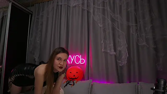  LadyMargo  online show from October 2025 11:41:02 PM