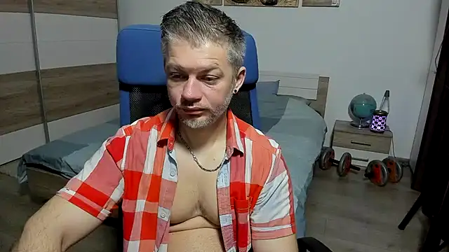 RobbyShawz online show from April 2026 04:43:01 AM