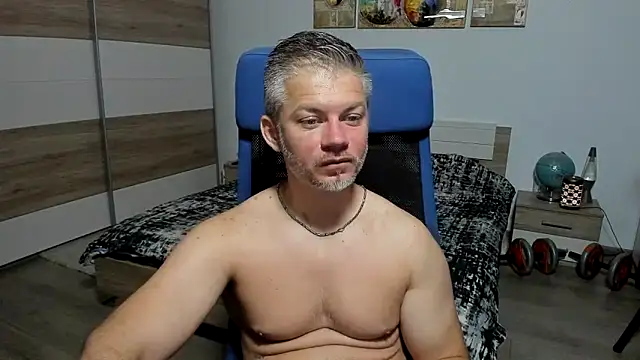 RobbyShawz online show from June 2026 04:08:01 AM