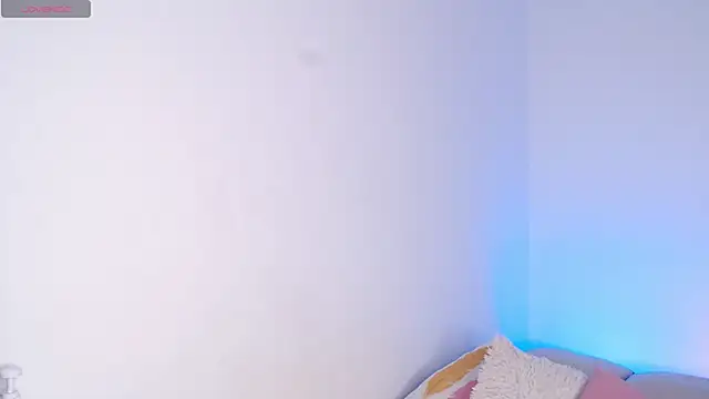 sofix   online show from April 2026 10:18:01 PM