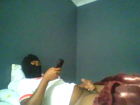 Snapshot of TitularAdaption chatting on December 2025 04:41:04 AM TitularAdaption online show from December 2025 04:41:04 AM