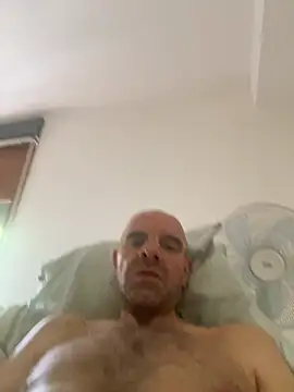 Snapshot of slim1976006 chatting on July 2026 02:04:02 PM slim1976006 online show from July 2026 02:04:02 PM