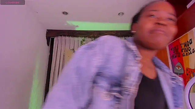 Rianamanson online show from March 2026 04:38:02 AM