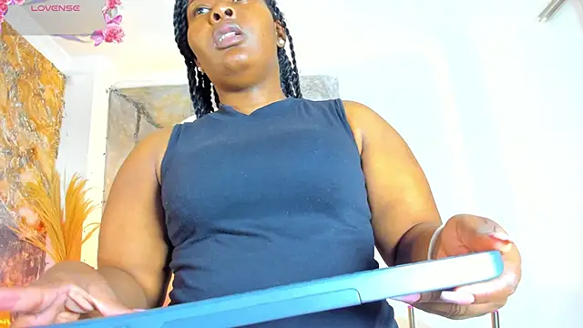 Rianamanson online show from April 2026 07:06:01 AM