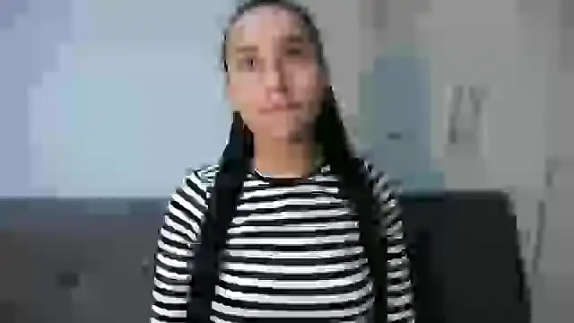 Snapshot of LisaRiveraxxx chatting on September 2025 12:44:02 AM LisaRiveraxxx online show from September 2025 12:44:02 AM