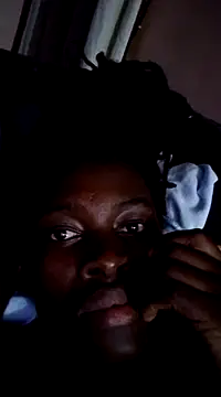 Snapshot of _cutemelania chatting on February 2025 09:10:01 PM  cutemelania online show from February 2025 09:10:01 PM