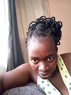 Snapshot of _cutemelania chatting on March 2025 08:48:01 AM  cutemelania online show from March 2025 08:48:01 AM