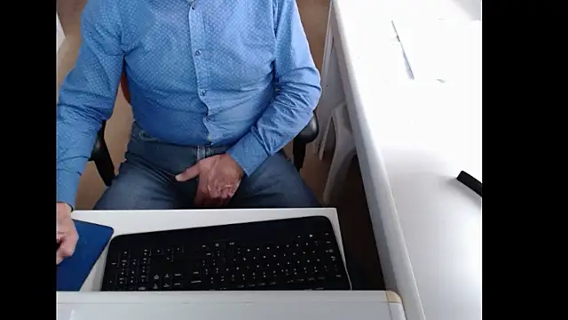 dutchpornking online show from November 2025 09:11:02 AM