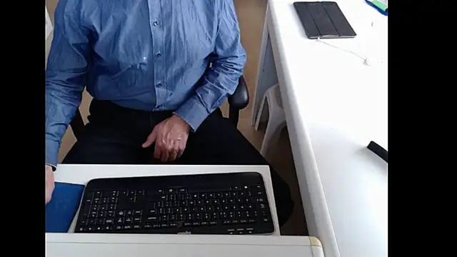 dutchpornking online show from November 2025 08:04:01 AM