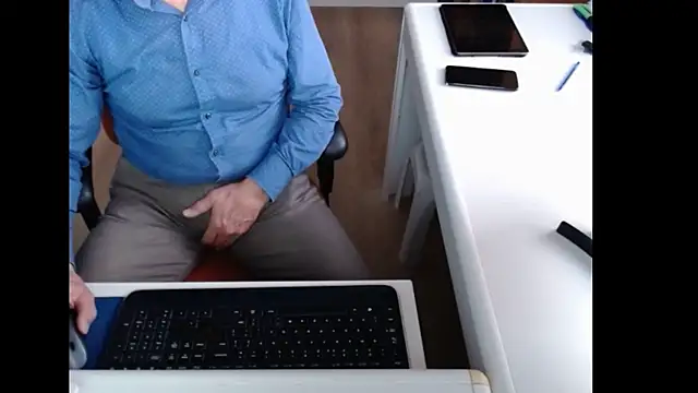 dutchpornking online show from November 2025 07:53:01 AM