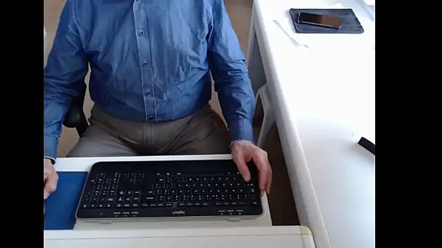 dutchpornking online show from March 2026 07:25:02 AM