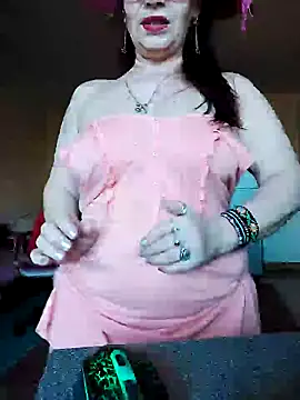 Chriss Tinaa online show from January 2025 08:45:02 AM