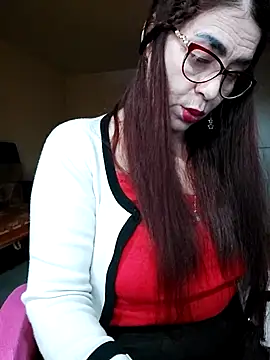 Chriss Tinaa online show from March 2025 05:52:02 AM