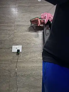 luciferdxm5 online show from February 2026 04:17:02 AM