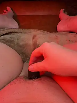 Snapshot of bigirl1979 chatting on February 2026 01:03:02 PM bigirl1979 online show from February 2026 01:03:02 PM