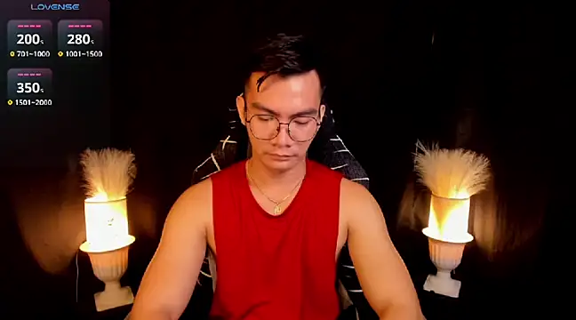 000batman000 online show from February 2025 01:41:01 AM