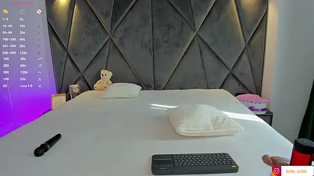 Arabian beauty online show from March 2025 08:43:01 AM