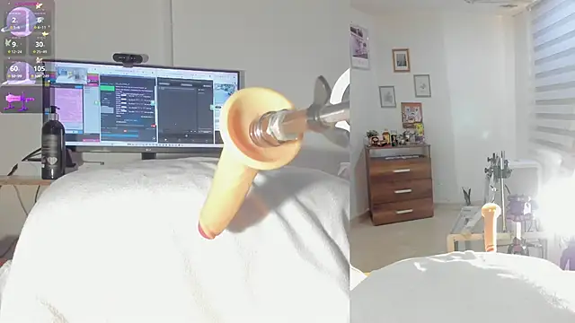 sofi velez online show from November 2025 06:53:01 PM