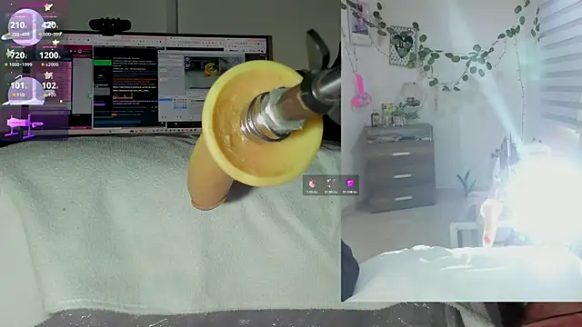 sofi velez online show from December 2025 04:59:02 PM