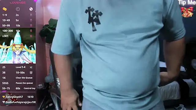 Snapshot of oso_dirty_ chatting on December 2024 08:47:01 PM oso dirty  online show from December 2024 08:47:01 PM