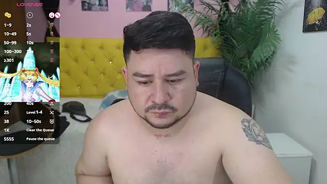 Snapshot of oso_dirty_ chatting on March 2025 05:28:02 PM oso dirty  online show from March 2025 05:28:02 PM