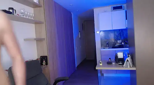 Snapshot of bradley_muscle chatting on January 2025 07:52:01 AM bradley muscle online show from January 2025 07:52:01 AM