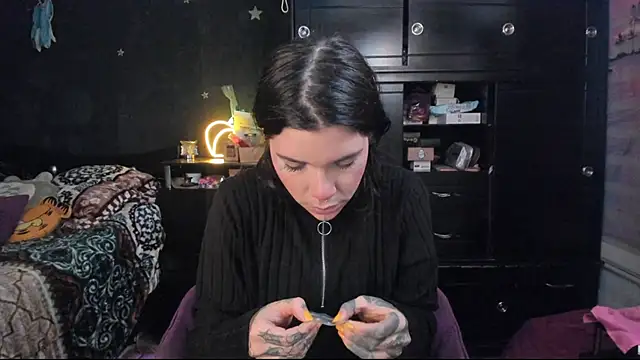 Snapshot of Lilmarieee chatting on January 2025 10:38:01 PM Lilmarieee online show from January 2025 10:38:01 PM