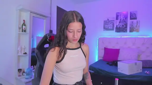 Amaia Daniells online show from December 2024 03:24:01 AM