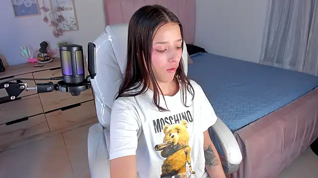 Amaia Daniells online show from February 2025 03:09:02 AM