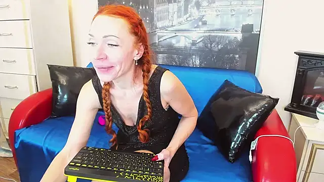 softlysoftlyasbeauty online show from February 2026 02:01:02 PM