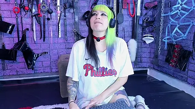 PANDORANEZZ online show from July 2026 10:01:01 PM