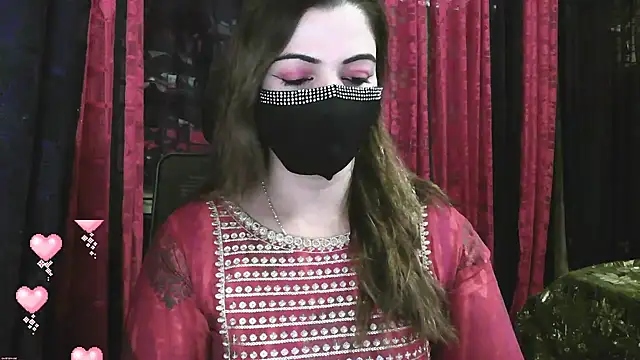 Snapshot of Cute_Sonii chatting on November 2025 10:25:02 AM Cute Sonii online show from November 2025 10:25:02 AM