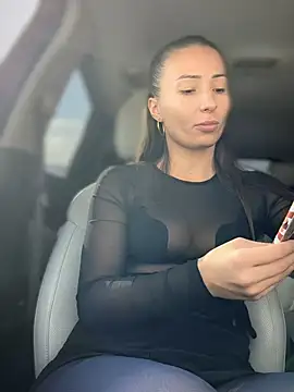 Snapshot of YOUR-KARINA chatting on February 2025 07:51:02 AM YOUR-KARINA online show from February 2025 07:51:02 AM