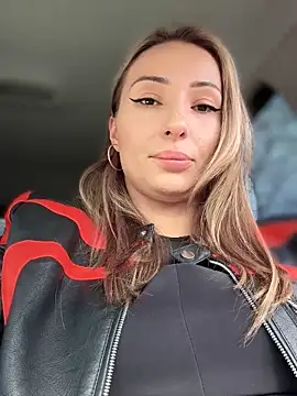 Snapshot of YOUR-KARINA chatting on March 2025 08:29:02 AM YOUR-KARINA online show from March 2025 08:29:02 AM