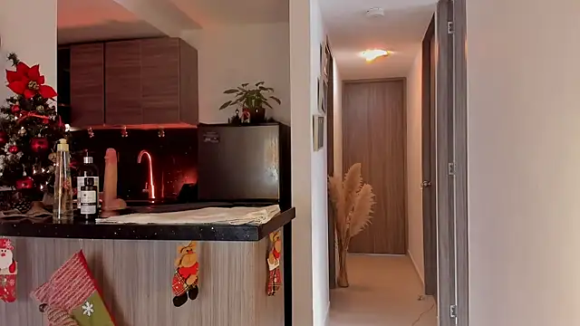 mariam hill online show from November 2025 07:17:01 PM