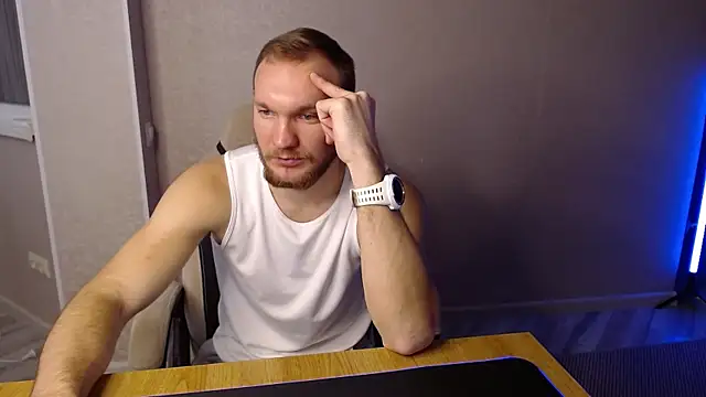 Toress1 online show from January 2025 12:27:01 PM