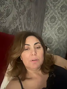 Snapshot of Emma_roqueen chatting on May 2026 11:01:02 PM Emma roqueen online show from May 2026 11:01:02 PM
