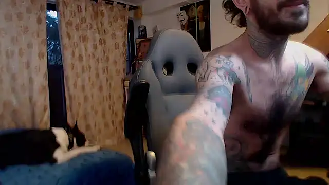 Snapshot of harry_reems1 chatting on December 2024 10:52:02 PM harry reems1 online show from December 2024 10:52:02 PM